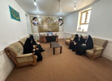 جمعی از دختران فعال حاج قاسم در بستک با رییس اداره تبلیغات دیدار کردند